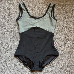 Yumiko Anna Leotard in dark brown and latte size S